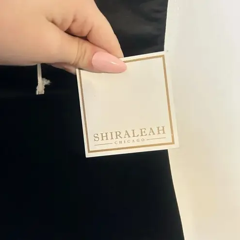 Shiraleah Chicago NWT Stunning Purse Wallet Franca Fold Clutch Black Red Floral