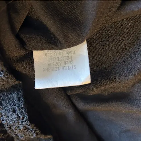 Biyaycda vintage dead stock black lace short sleeve top lined career size M Size M