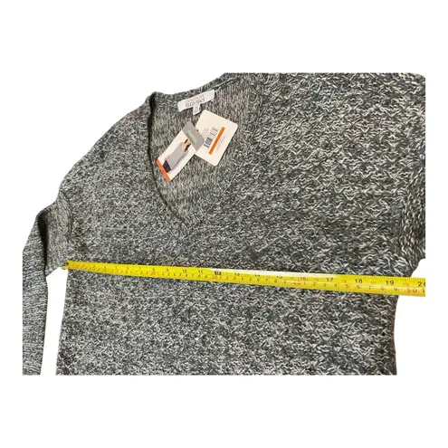 Company Ellen Tracy Womens V Neck Marled Knit Sweater M Pewter Marl NWT Gray Size M