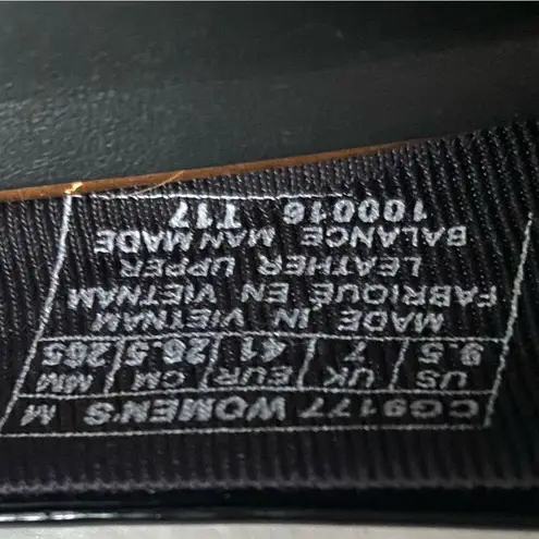 Rockport Total Motion Luxe TRUTECH Leather Wedge. Size 9.5