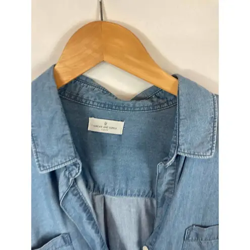 Thread and Supply  Chambray V Neck Long Sleeve Top Size Small