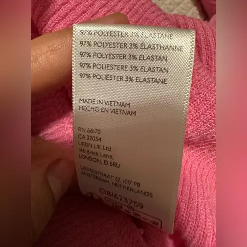 Urban Outfitters  Parker Notch Neck Long Sleeve Top pink size S new without tags