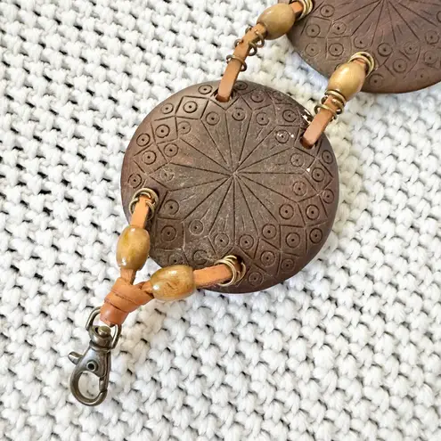 Vintage Unmarked Leather Double Strap Wooden Carved Medallion Disc Waist Belt OS Brown