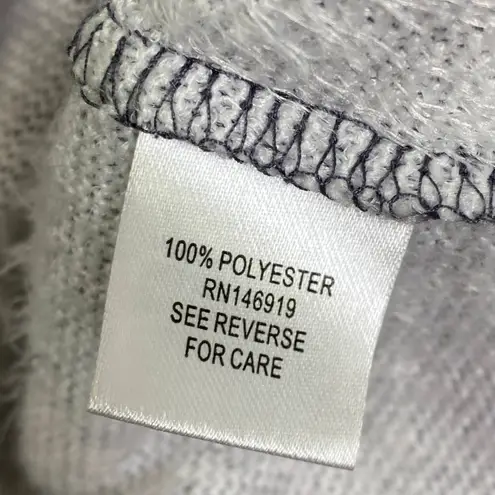 Freshman 1996 Grey Black Printed V