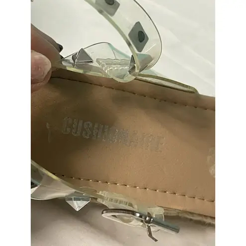 Cushionaire Sandal Womens 9M Clear Slip On Ankle Strap Toe Casual Comfort bin1 Size 9