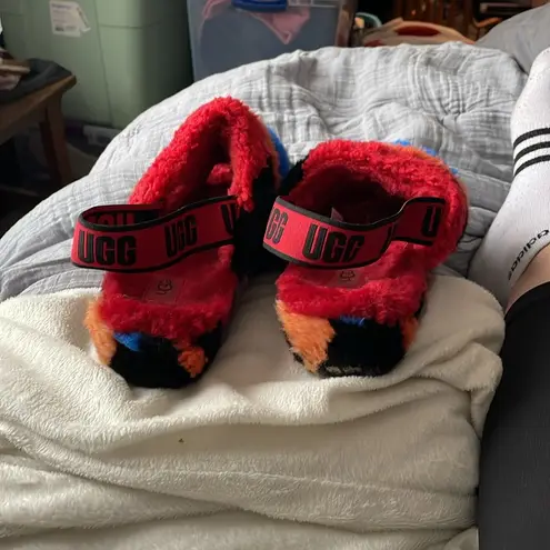 UGG  Fluff Yeah Slides Slippers Cali Collage Red Sz 10