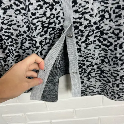 NYDJ Not Your Daughter’s Jeans Animal Print Knit Sweater Size S