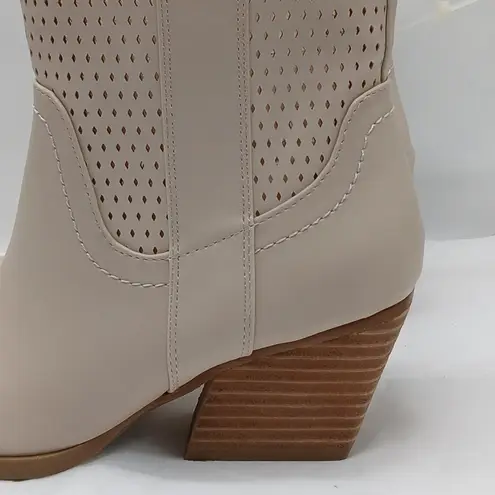 Dolce Vita Kirby Chunky Heel Ankle Boot Women's 6 Beige Western Shoes Cowgirl