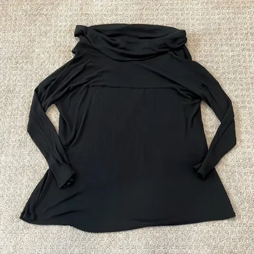 Prómesa Process Black Ribbed Cowl Neck Tunic