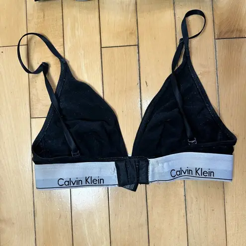 Calvin Klein NWT Padded Grey Knit Bra Size 34B + Free Black Bra Size Small