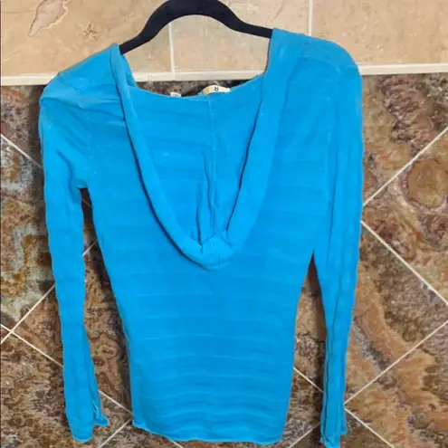 Roxy Women's  Blue Striped Long Sleeve Hooded Striped Sweater Top Size Medium