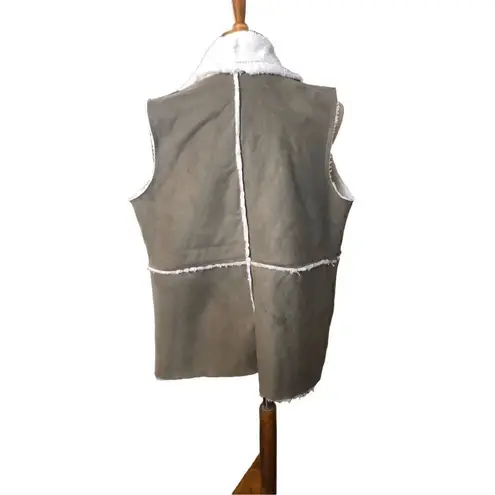 Caslon Women's Faux Sherling & Faux Suede Vest Size L