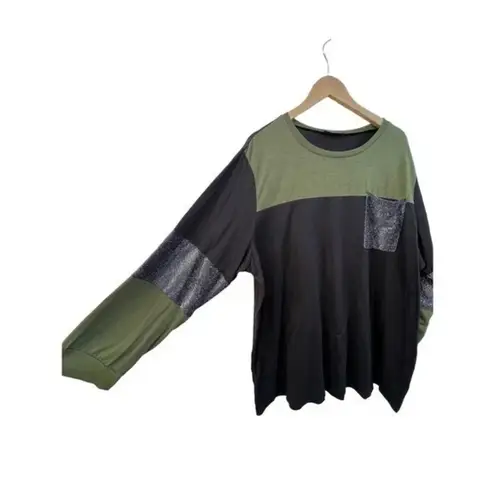 Emery Rose Colorblock Long Sleeve Top Sparkle sliver On Green Size 4XL