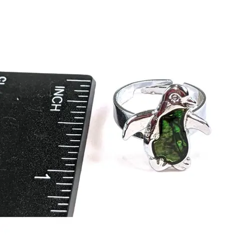 Penguin Adjustable Ring Silver/Green Stone A410