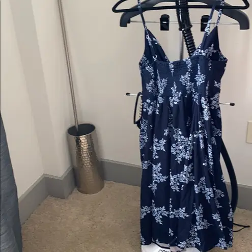 Brand new navy dress with cut out size L Blue Size L