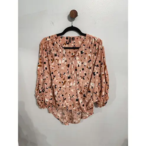 Versona speckled top