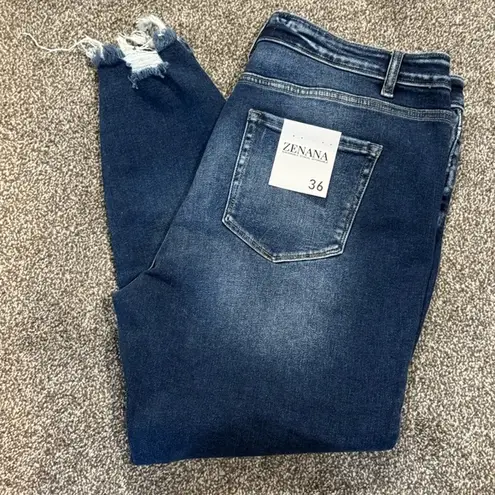 Zenana Outfitters Button Fly Dark Wash Raw Hem Skinny Jeans – Size 36 NWT