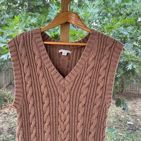 American Eagle  Women's Brown Oversized Boyfriend Sweater Vest Size S