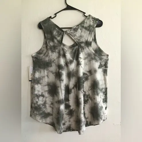 Terra & Sky Womens Tank Top Size OX 14W Longer Length Loose Fit Green Beige New