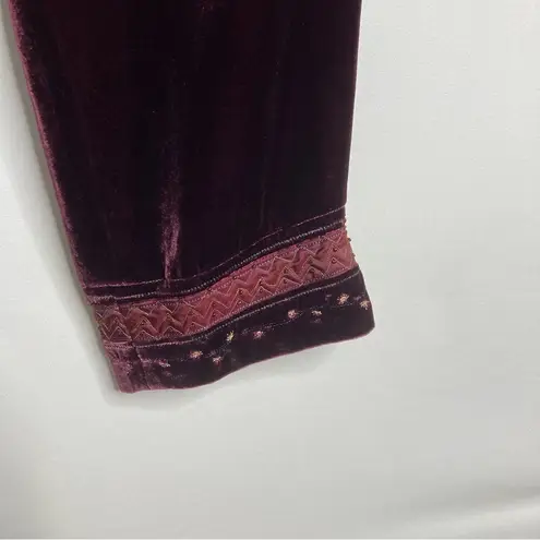 Ralph Lauren Vintage Ralph  Burgundy Velvet Cropped Pants Beaded Size 8 Medium