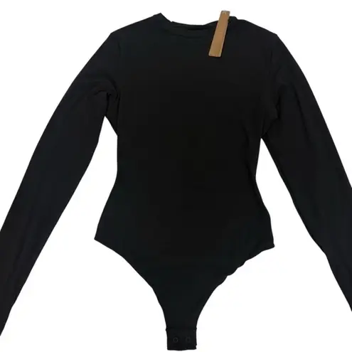 SKIMS $116 NWT fits everybody LONG SLEEVE CREW NECK BODYSUIT S