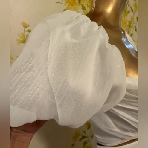 NWT 2 piece white crop top and palazzo pants size M Size M