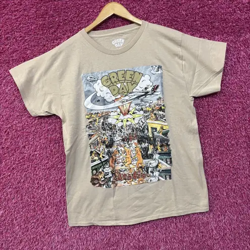 Green Day doookie On Tan T-Shirt XL