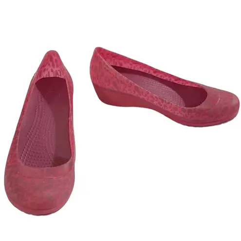 Crocs  Deep pink and purple Carlisa Animal Mini Wedge shoes size 10