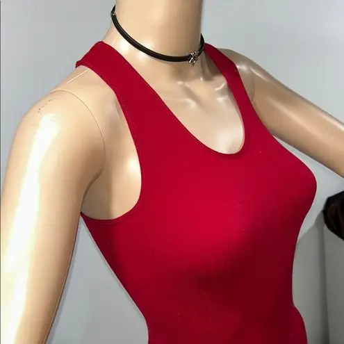 FinaModa Fitted Red Tank Top with Scoop Neckline Size undefined