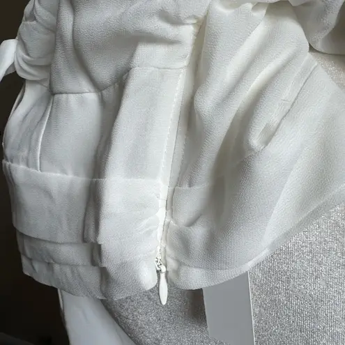 For Love & Lemons For Love & Lemon Trisha Crop Top in White
NWT, $154 Retail