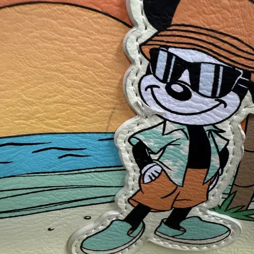 Lounge Fly Disney Parks Mini Backpack Mickey Minnie Summer At The Beach 2024