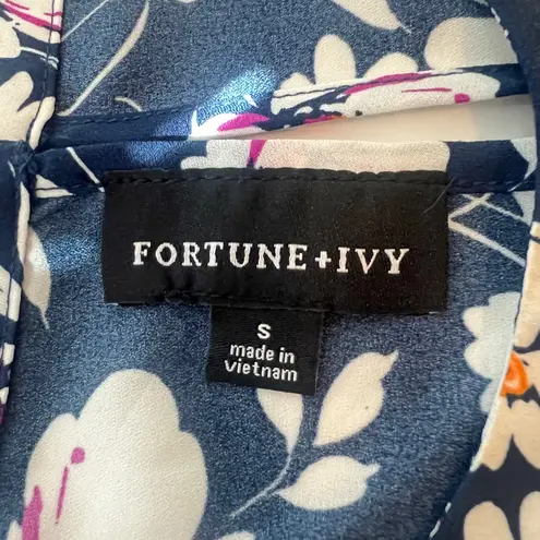 Fortune + Ivy White and Blue Sleeveless Camisole with Cut Out Design