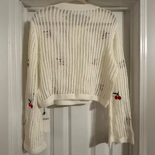 NWT Yozy Cherry Embroidered White Sweater Size L