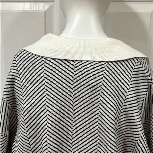 TRUTH by RepublicCream & Black Chevron Pattern Top – Size Large