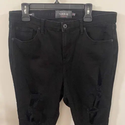 Torrid  premium sky high skinny distressed black jeans size 16s