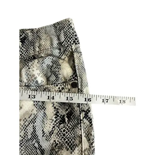 Sofia Vergara Women's Rosa Curvy Ankle Animal Print Jeans