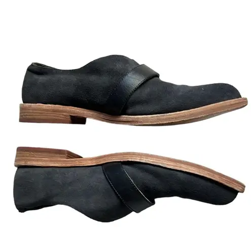 Matt Bernson Black/Charcoal Gray Suede Flat/Loafers Size 6 Black