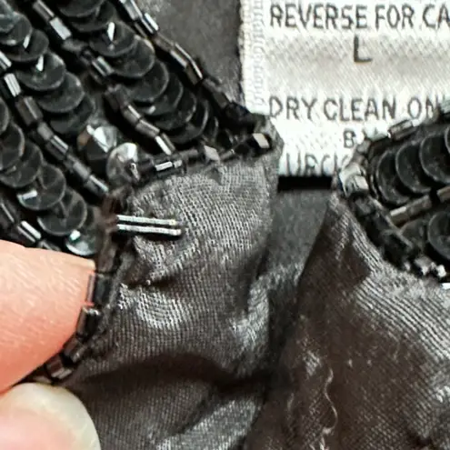 Niteline Della Roufogali Black Elegant Beaded 1 Top Hook Closure SZ L Size L