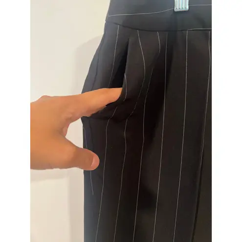 Kenneth Cole  Women’s 2pc Striped Suit Black Business Casual Corpcore XL