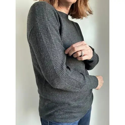 Royal Robbins Womens Wool Sweater Size XS Gray Lightweight Layering