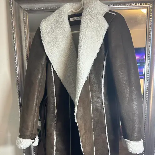 Kenneth Cole  Brown Vintage Trench Coat With Fur Trim