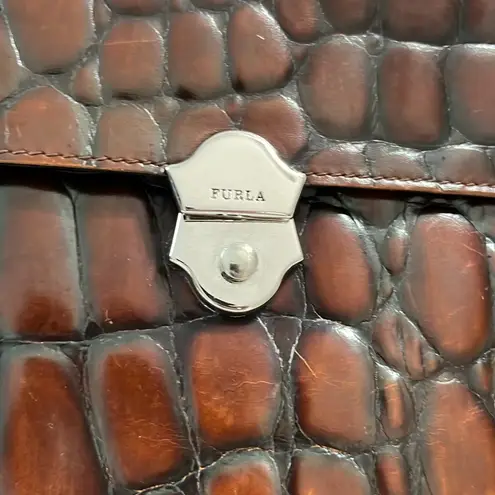 Furla Vintage Brown Croc Embossed Hand Bag
