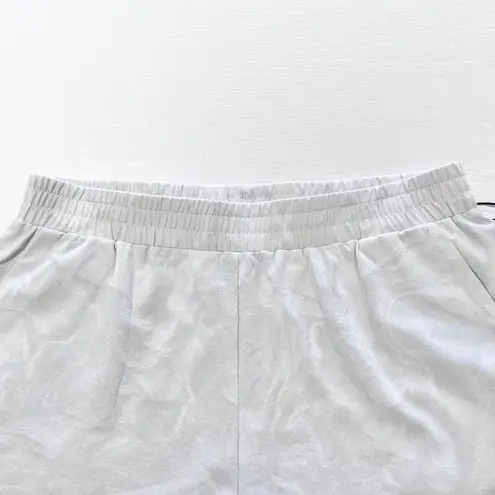 Lanston Sport New Curved Hem Shorts Grey Sample Size / Size Small