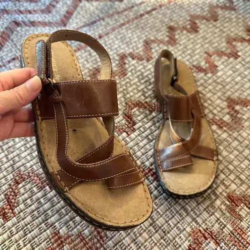 Naturalizer | Women's Brown Careen Leather Comfort Strap Sandals, Size 7