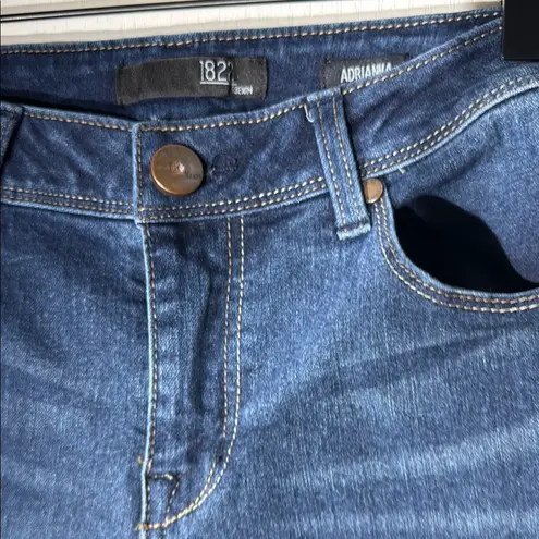 1822 Denim Women's Blue Jeans by  Adrianna