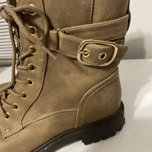 Guess  Boots Size 7 Combat Buckled Block heel Light Brown - Image 7