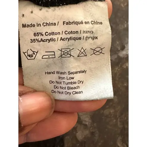 Metallic Sleeveless Knit Tunic Tank Top V