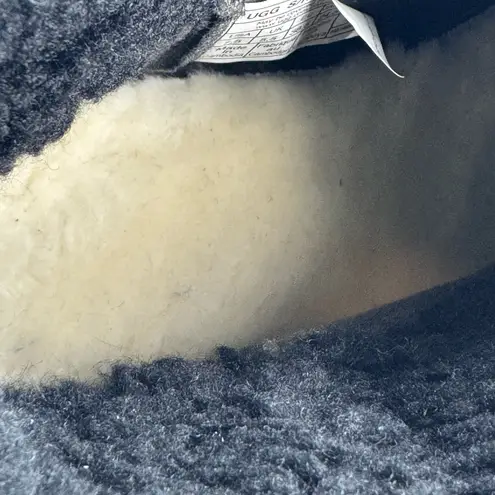 UGG  Women’s Lakesider Heritage Lace Up Boots US 7.5 Black Waterproof Features