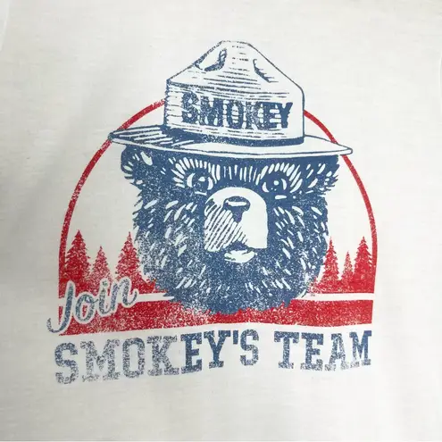 NWOT Official Smokey the Bear White Graphic T