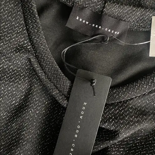 Know One Cares Metallic Bodycon Dress Womens Sz Medium Black Silver Long Sleeve